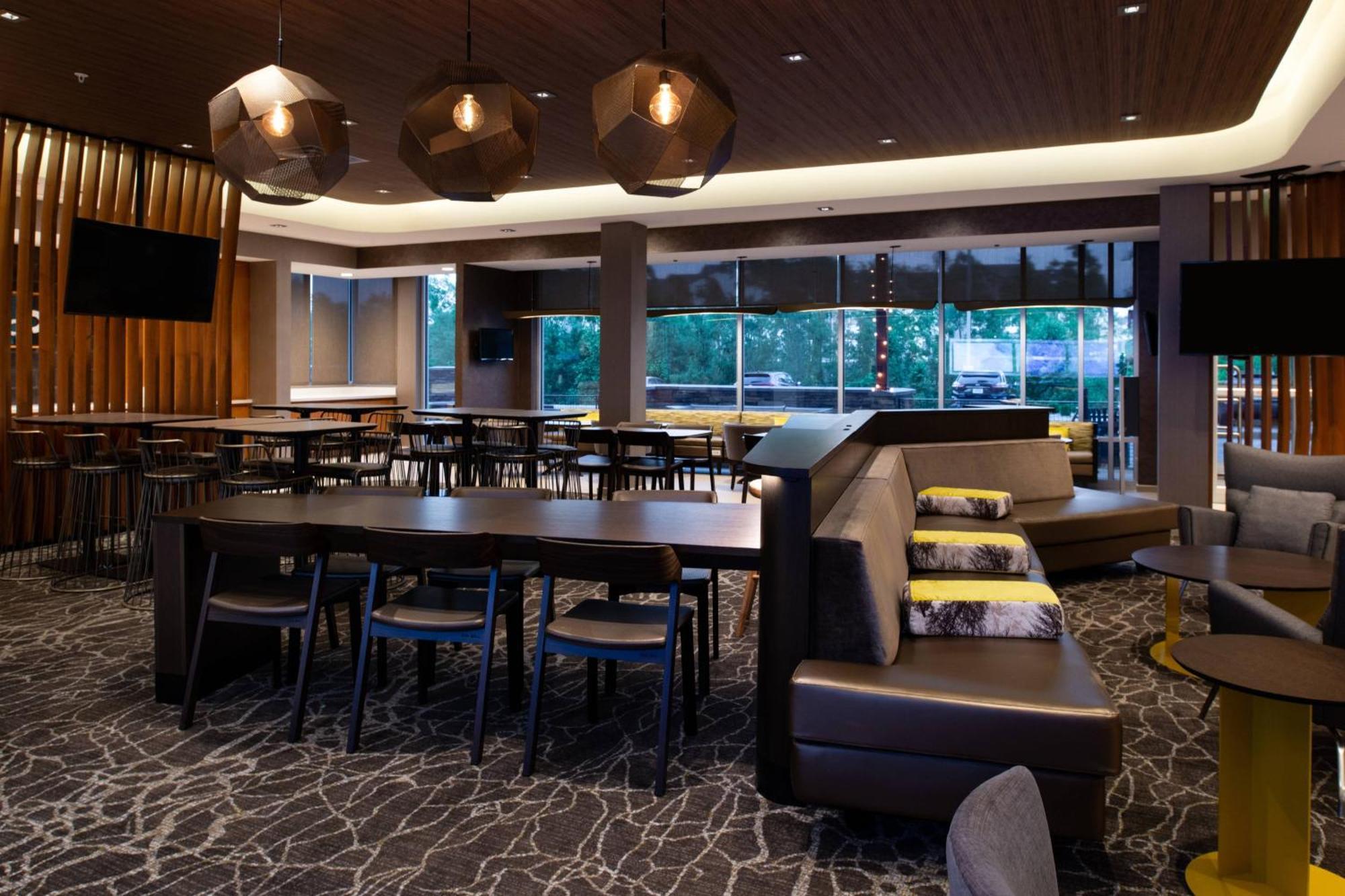 Springhill Suites By Marriott Elizabethtown Exterior photo