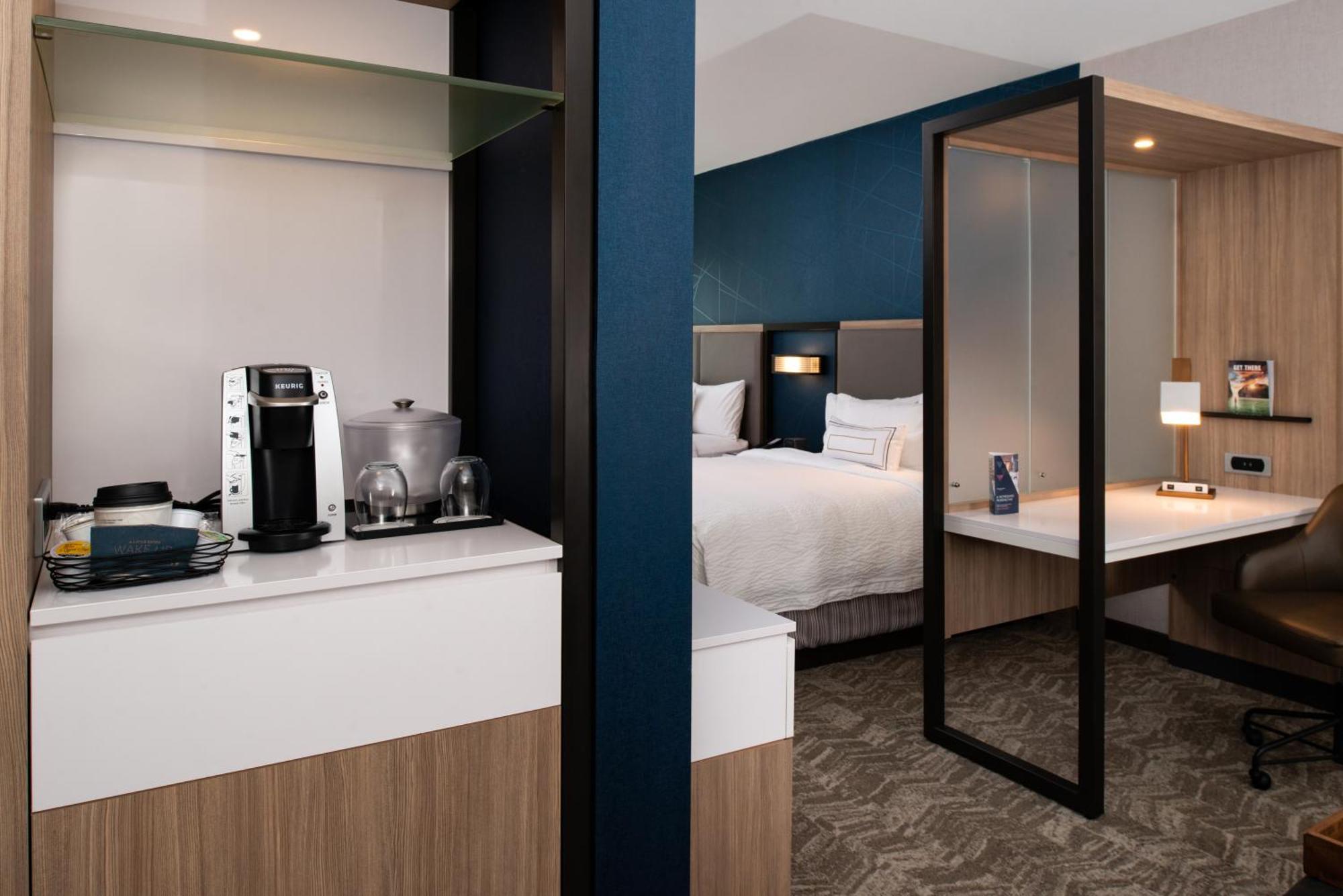 Springhill Suites By Marriott Elizabethtown Exterior photo